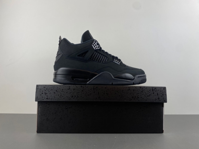 Air Jordan 4 “Black Cat” 2025 FV5029-010