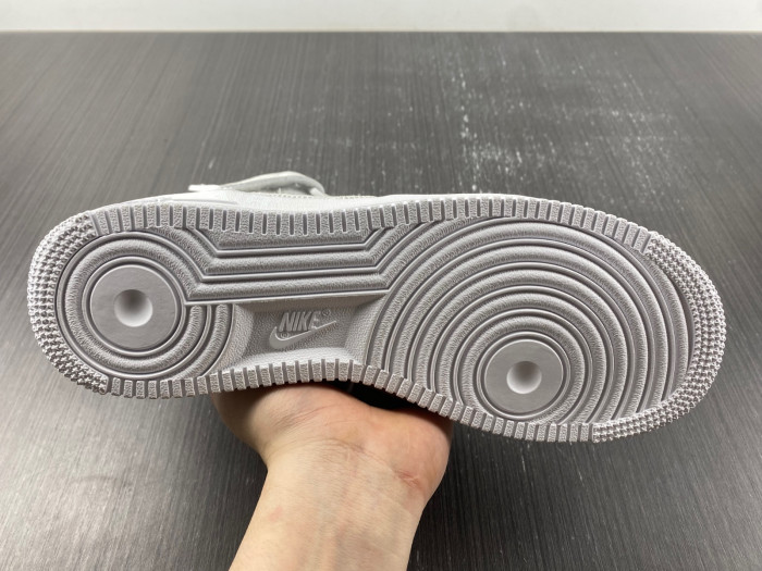 LV X NIKE AIR FORCE1