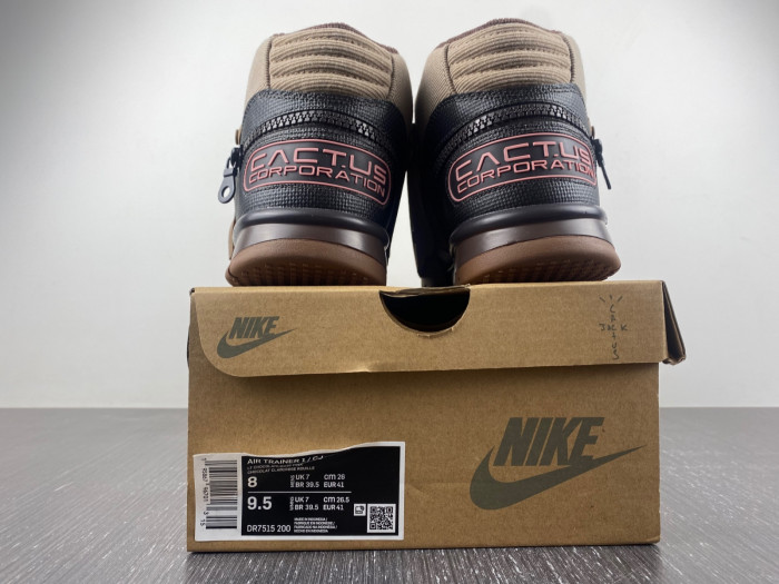 Nike TRAVIS SCOTT X AIR TRAINER 1 SP 