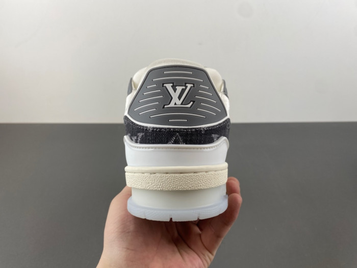 Louis Vuitton LV trainer L&V-196
