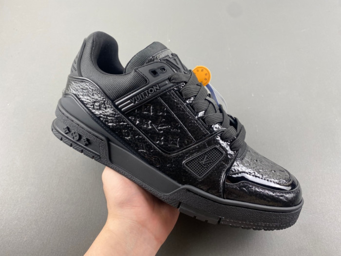 Louis Vuitton LV trainer LVT-198