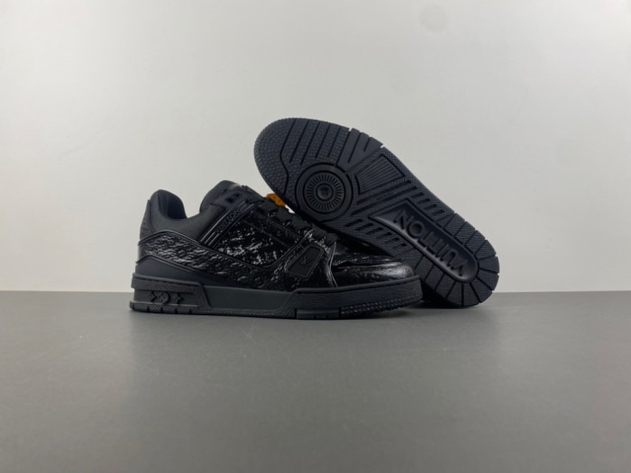 Louis Vuitton LV trainer LVT-198