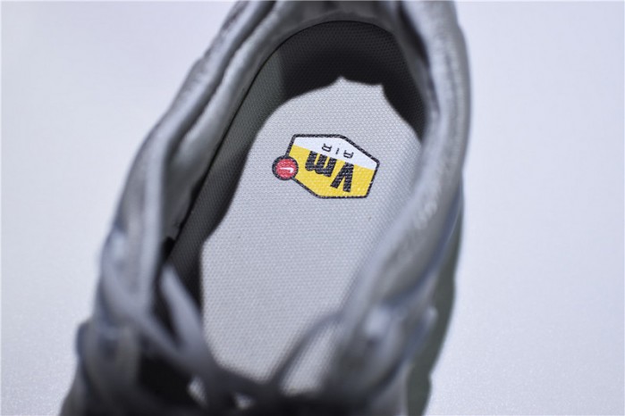 Nike VaporMax Plus “Triple White” Pure Platinum mens 924453-100