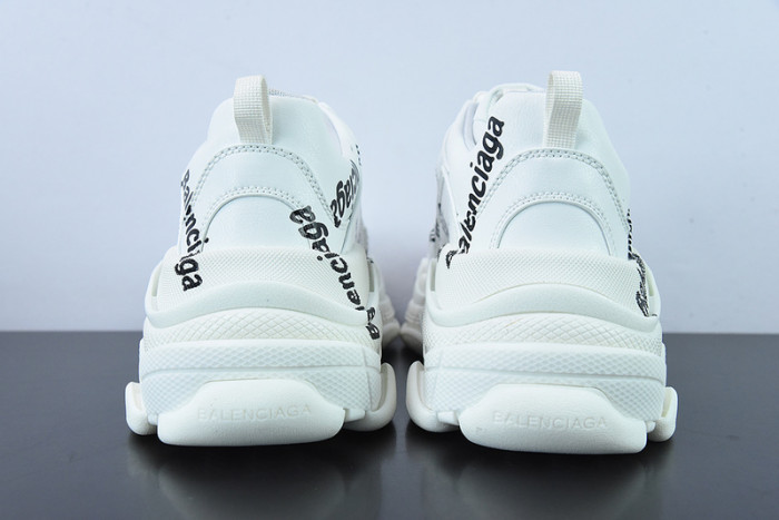 BL TRIPLE S TRAINERS