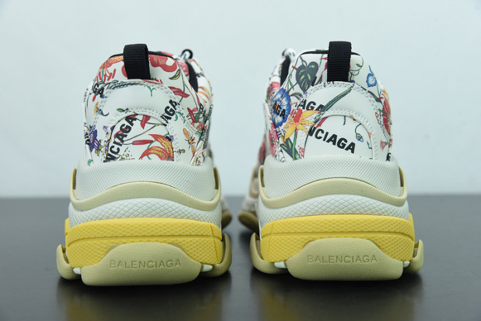 BL TRIPLE S TRAINERS