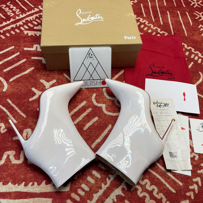 Ch**an louboutin heel