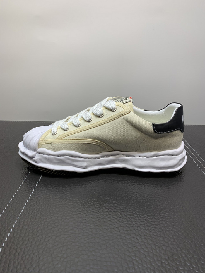 Ma*s*n mihara yasuhiro sneaker mmy-20