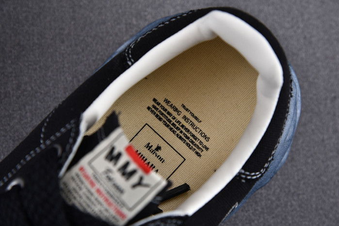 Ma*s*n mihara yasuhiro sneaker mmy-40