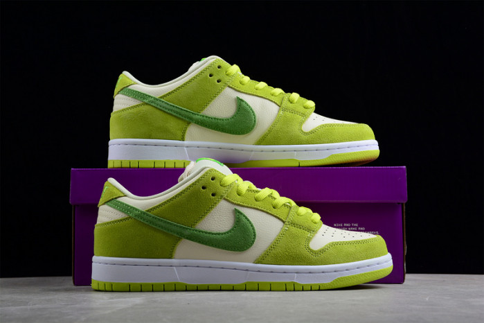NIKE SB DUNK LOW “GREEN APPLE” DM0807-300