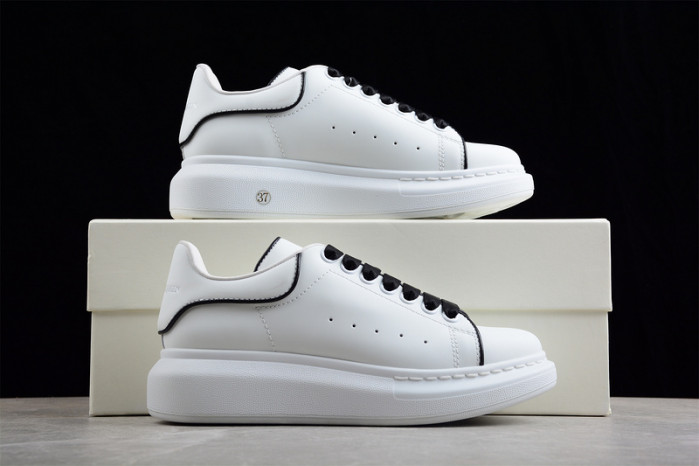 ALEXANDER MCQUEEN SNEAKERS MC-17