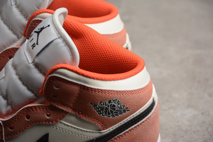 AIR JORDAN 1 MID SE GS 