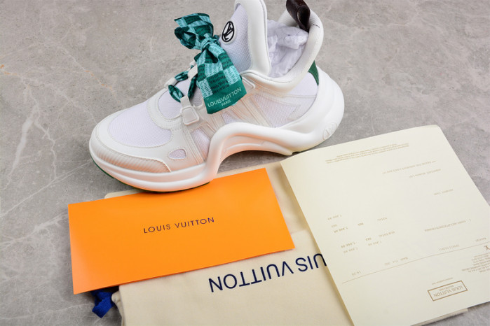 LVT SNEAKERS LVA-004