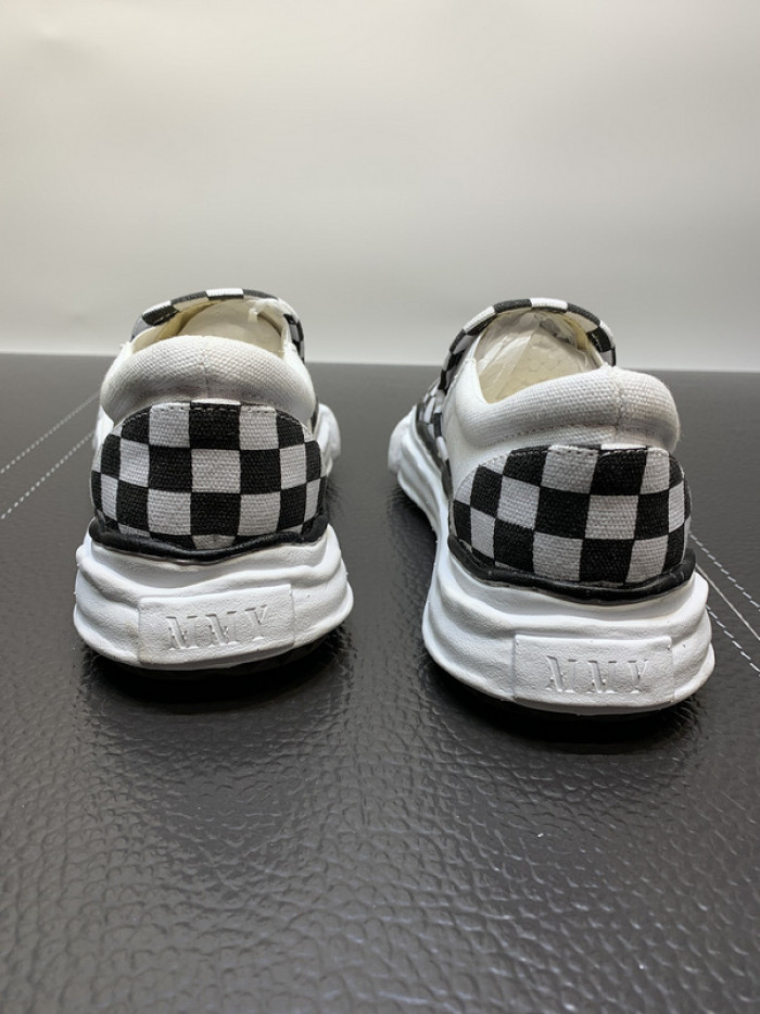 Ma*s*n mihara yasuhiro sneaker mmy-18