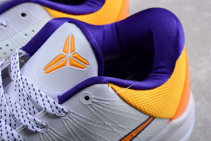 Zoom Kobe V Protro CD4991-102