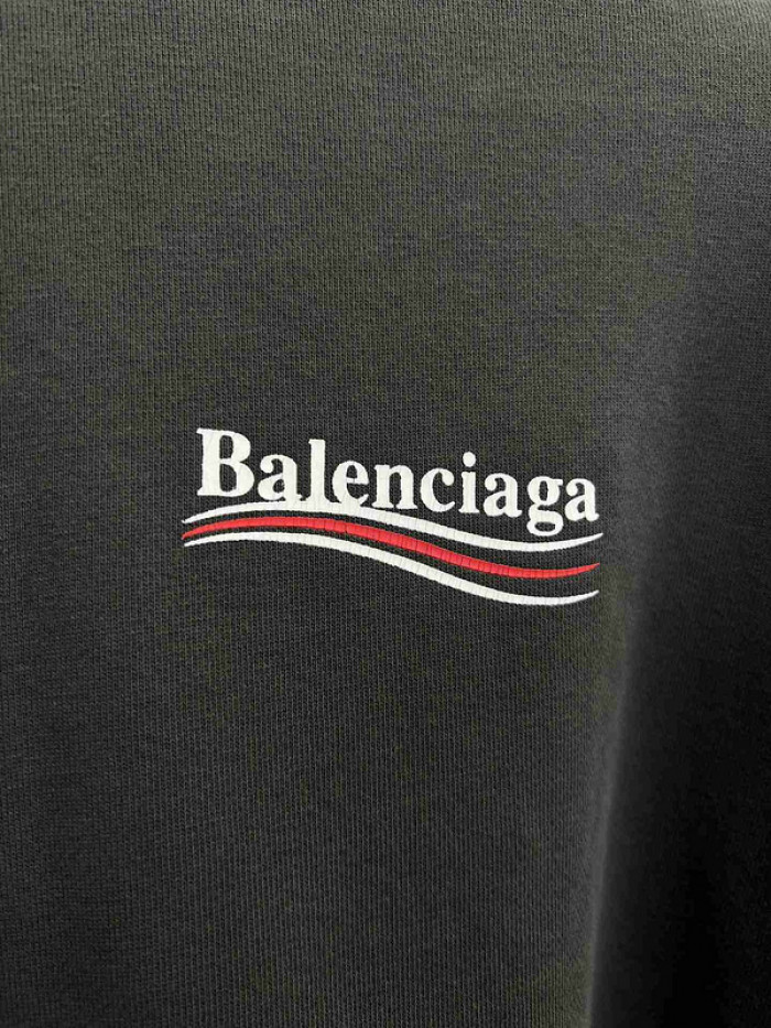 B*ALENCI*GA B024