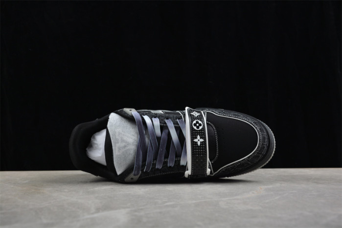 Louis Vuitton LV trainer LVT-209