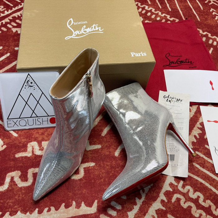 Ch**an louboutin heel