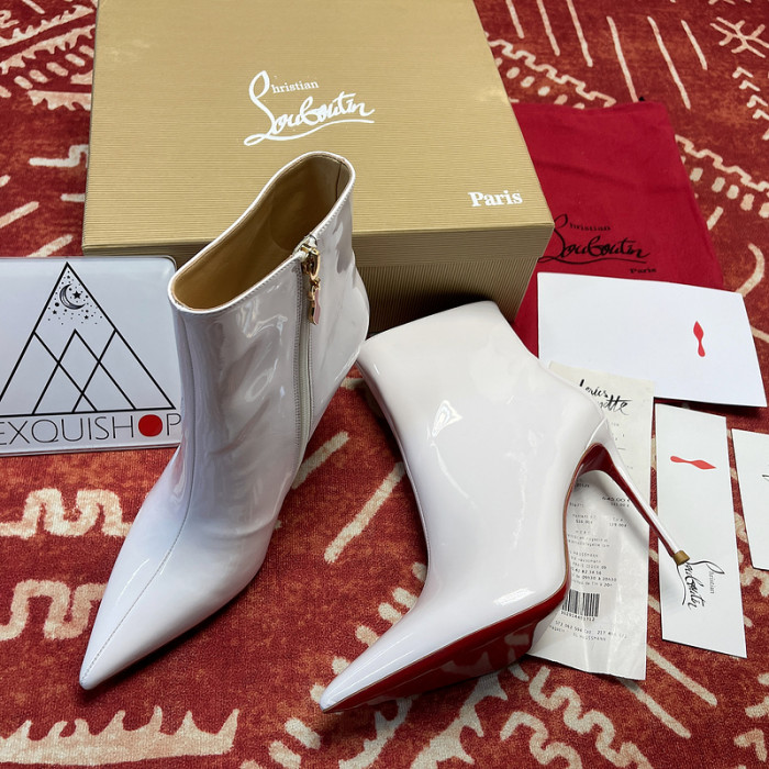 Ch**an louboutin heel