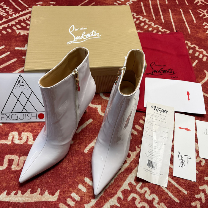 Ch**an louboutin heel