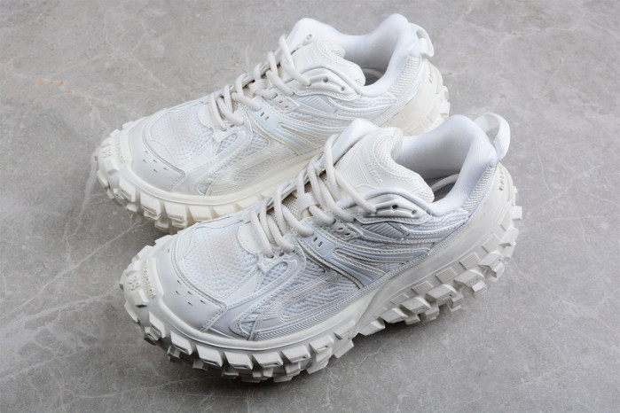 BC DEFENDER SNEAKERS D-1