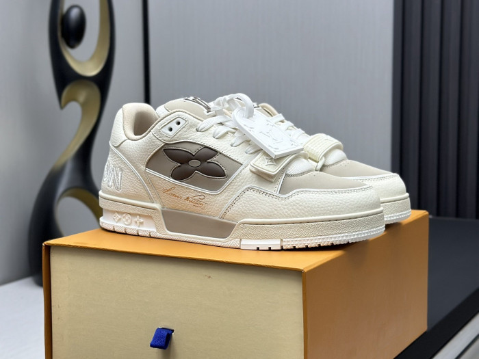 Louis Vuitton LV trainer LVT-222