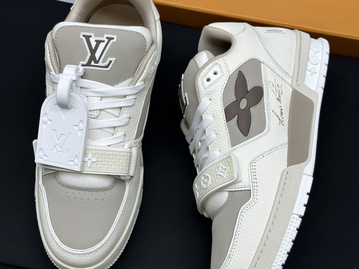 Louis Vuitton LV trainer LVT-222