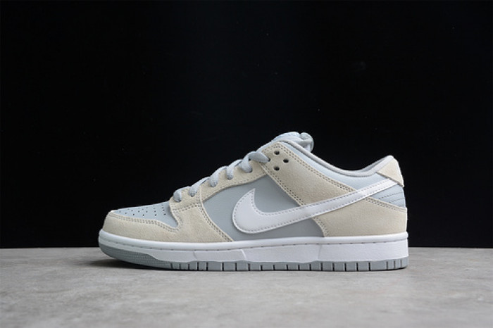 Nike SB Dunk Low Summit White Wolf Grey - AR0778-110