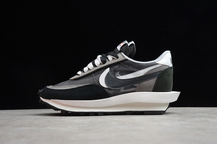 Nike LD Waffle Sacai Black Anthracite - BV0073-001