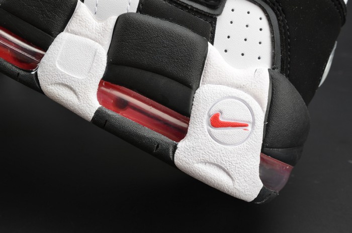 Nike Air More Uptempo “Scottie Pippen” PE white/ black mens 414962-105