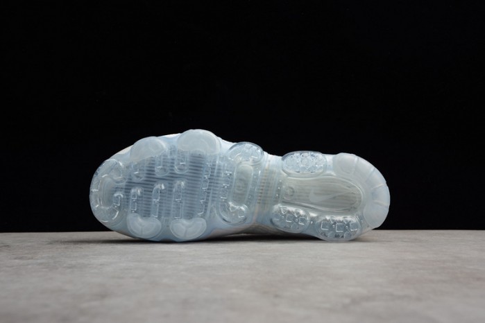 Nike Mens Air VaporMax Flyknit 2.0 Triple White 942842-100