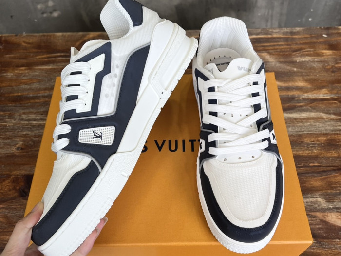 Louis Vuitton LV trainer LVT-214